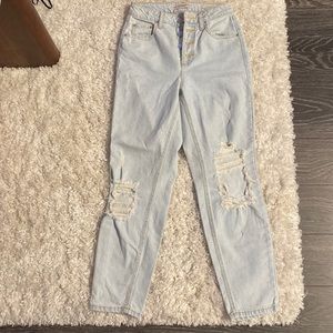 Guess 90’s skinny jeans light distressed wash size 24